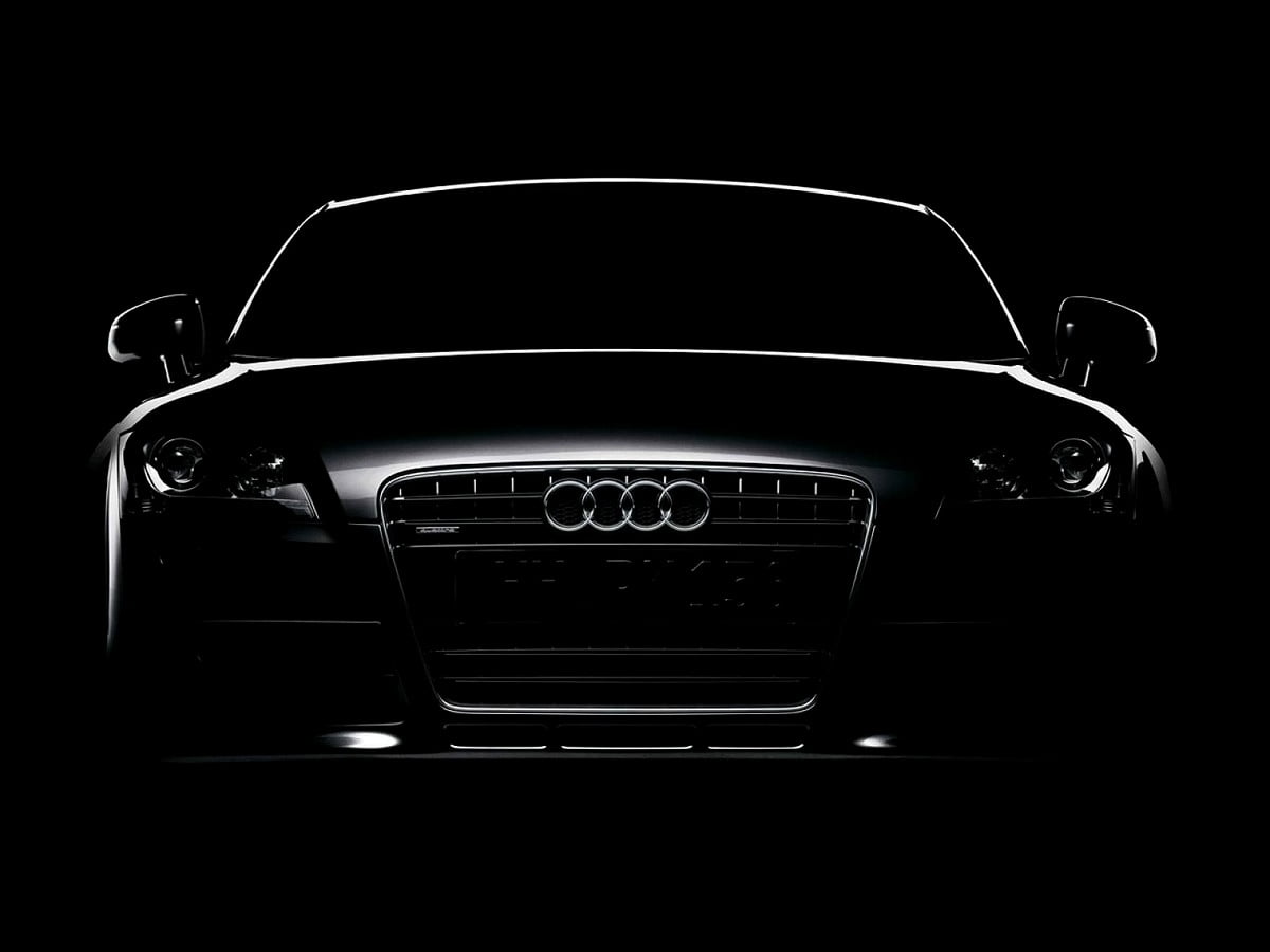 audi-black-white-cars-wallpaper